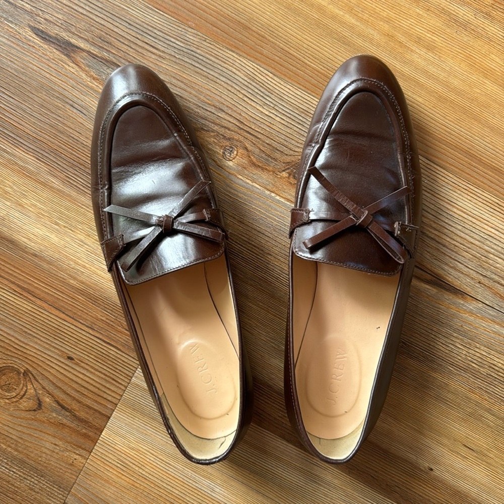 Leather J. Crew bow loafers size 8